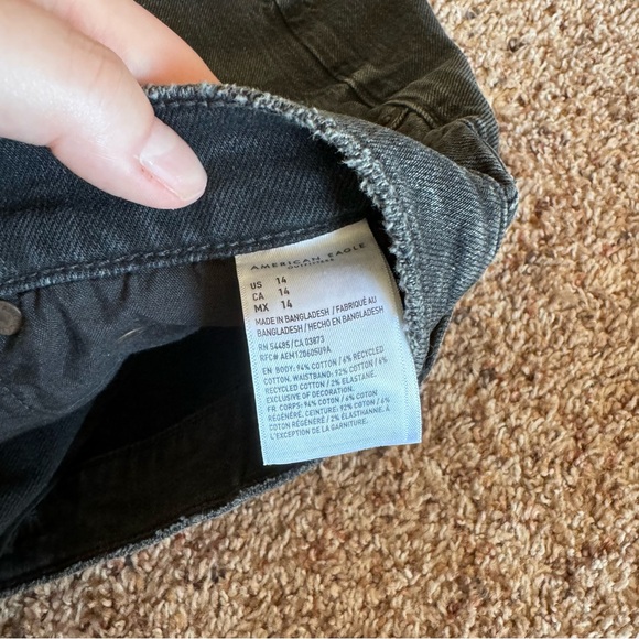 NWT American Eagle Boyfriend Shorts - Picture 4 of 5